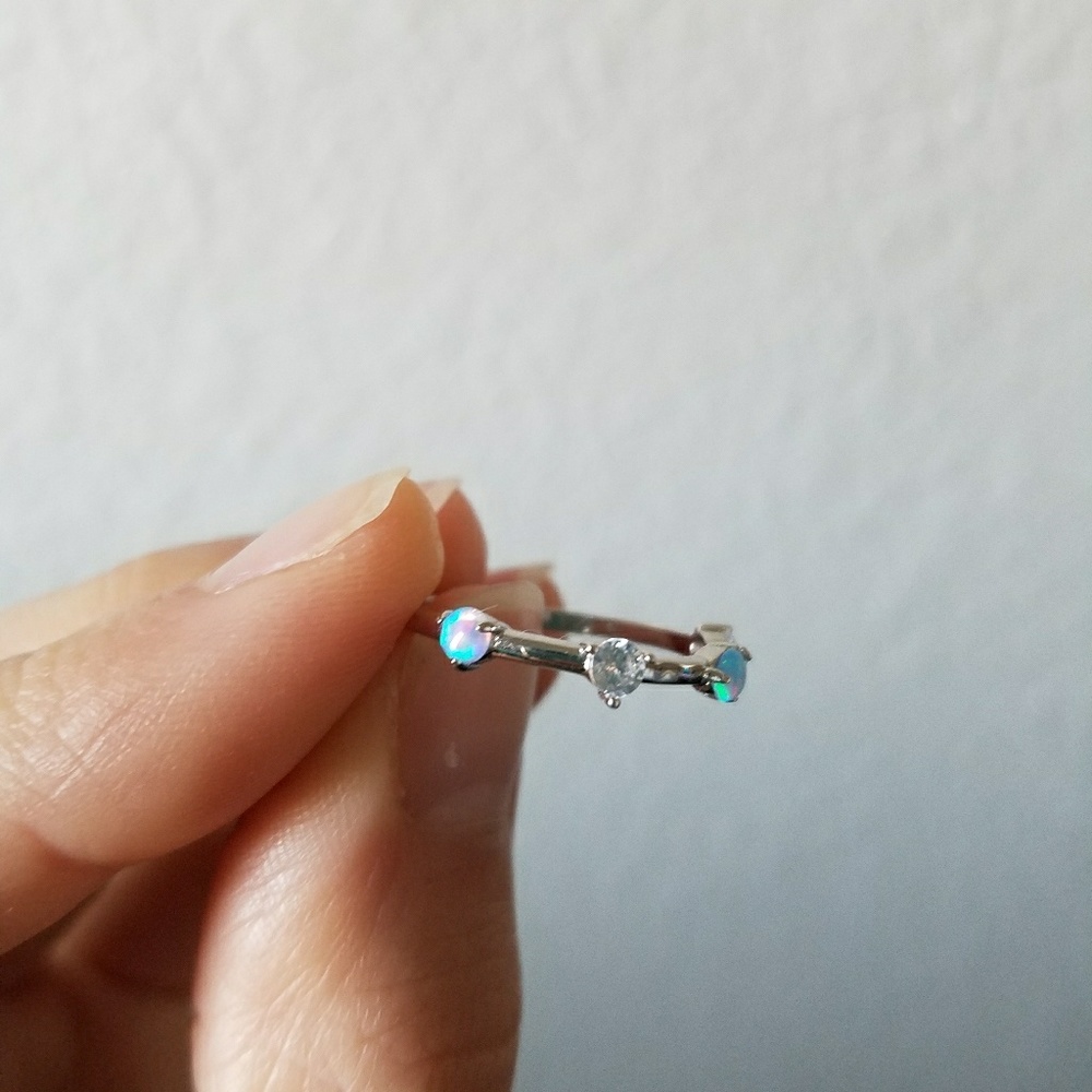 Size 7.5 opal & zirconia sterling silver ring